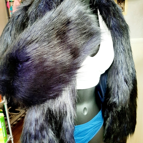 Decree Jackets & Blazers - Decree Faux Fur Coat